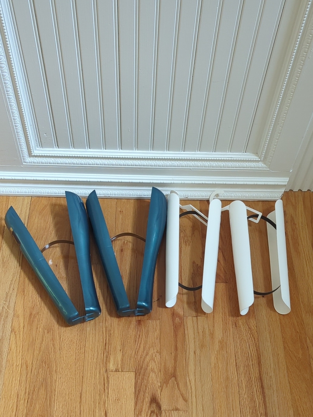 Set of two boot shapers